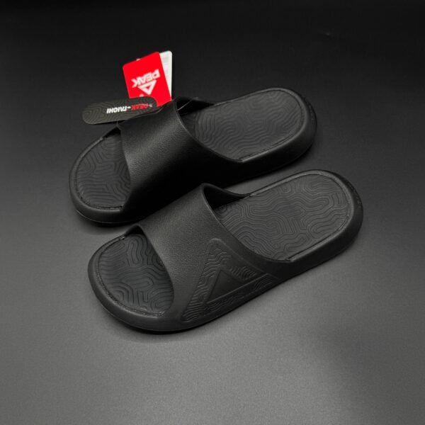 SLIPPER PEAK TAICHI